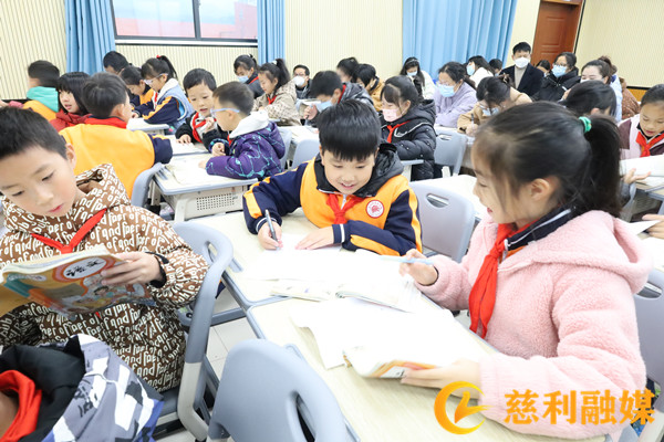 121313副本.jpg 121313副本.jpg