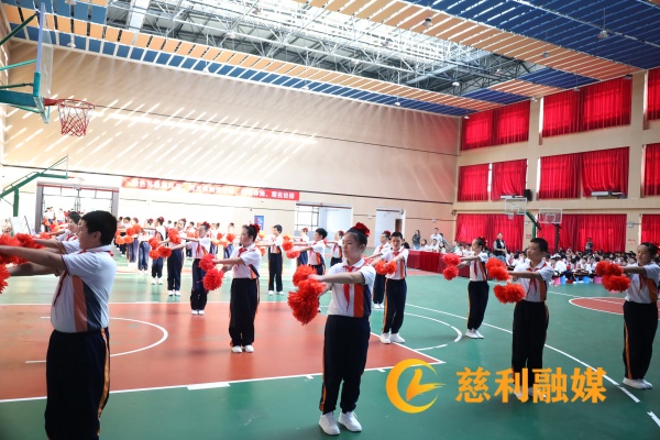 广播操相片(融媒).jpg 广播操相片(融媒).jpg