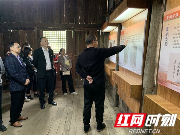 微信图片_20210427144436_副本(1).jpg