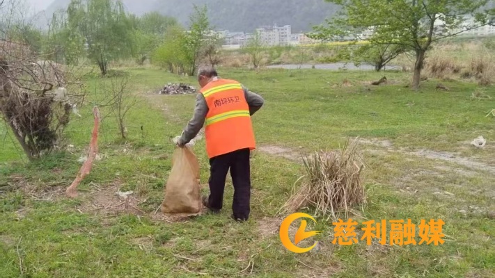 南坪河道清理.jpg