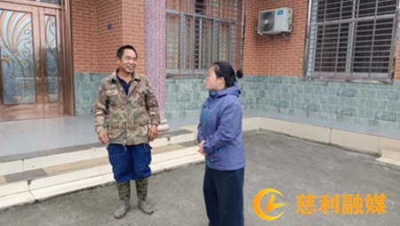 辛书琪.jpg 辛书琪.jpg