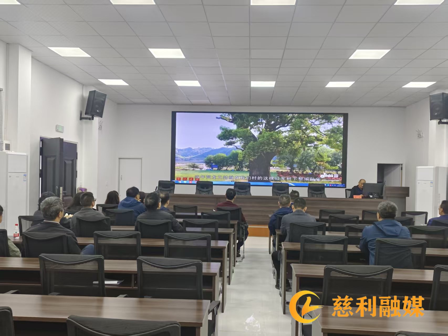 微信图片_20251113083501_287_54_副本.jpg 微信图片_20251113083501_287_54_副本.jpg