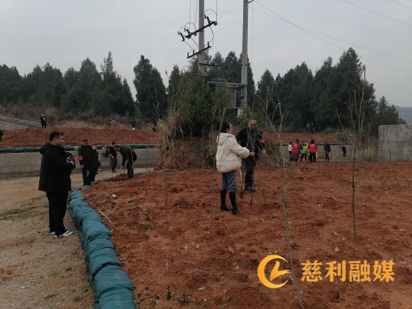 056023a171a496be50e0c8c9b442ffe_副本.jpg