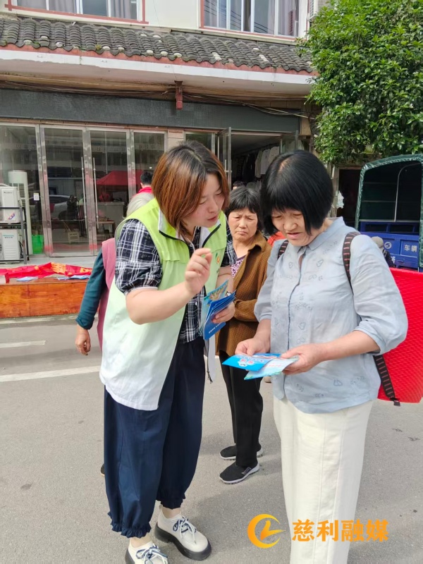 1bf69d6b5af1fd06e0b1fbc64cd4424a_副本.jpg 1bf69d6b5af1fd06e0b1fbc64cd4424a_副本.jpg