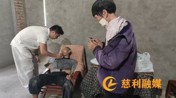 297c98b3a9c5478d972e21f8b4749bea_副本.jpg