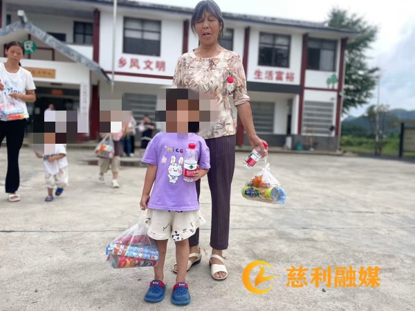 6796b486994c981af2274c7ede7d71de_副本.jpg