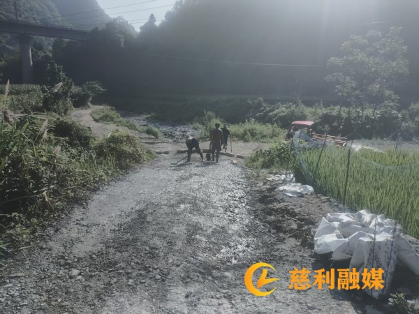 5f201c0c1d2ca42706e92d71bd32955e_副本.jpg