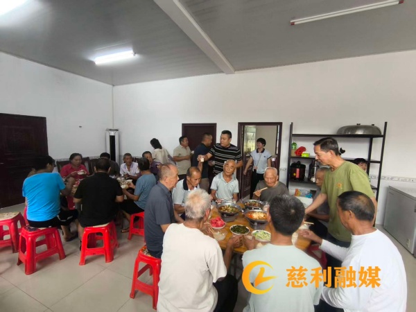 a914c56f4bb4ac957dbb989b59aef422_副本.jpg a914c56f4bb4ac957dbb989b59aef422_副本.jpg