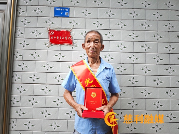 998f53ba196310d280d538adb243ad1b_副本.jpg 998f53ba196310d280d538adb243ad1b_副本.jpg