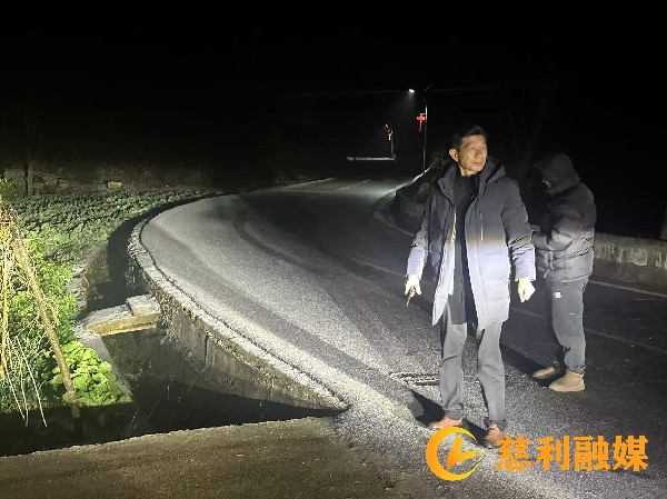 334ce0f9fd9b17fdb6103c5d84a44d10.jpg 334ce0f9fd9b17fdb6103c5d84a44d10.jpg