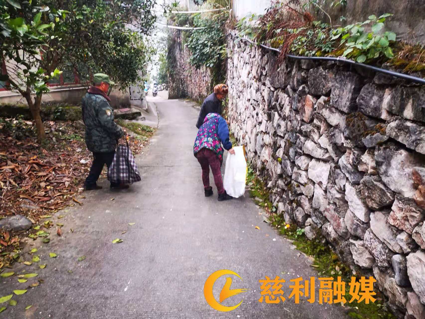 1566ea9dc2008dc191eb8b4c94b574ae.jpg 1566ea9dc2008dc191eb8b4c94b574ae.jpg