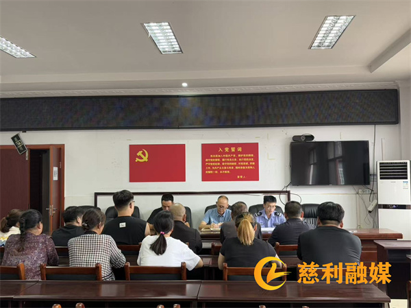 aad4f2f76ce2741fdccecf9a09edeabd.jpg