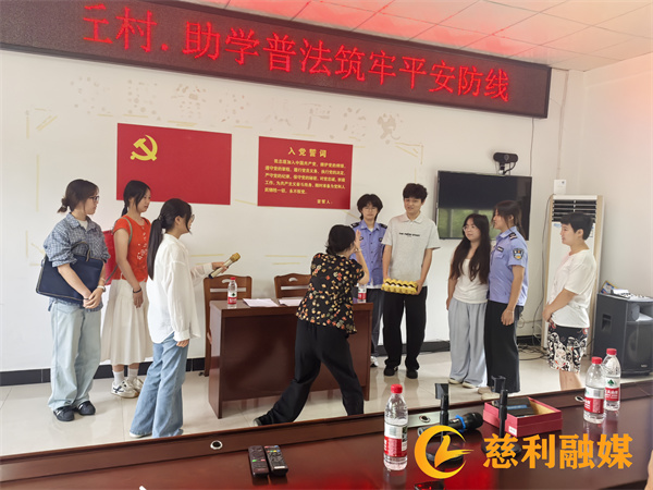 表演.jpg