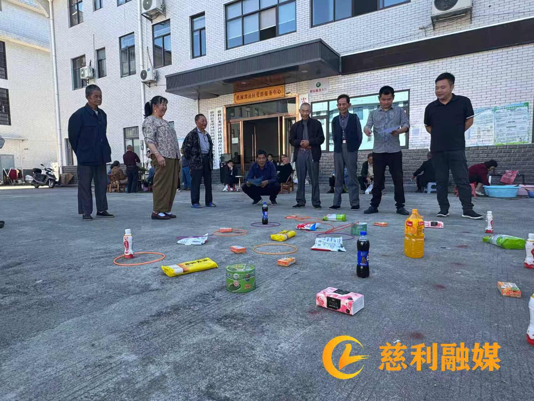 投圈.jpg 投圈.jpg
