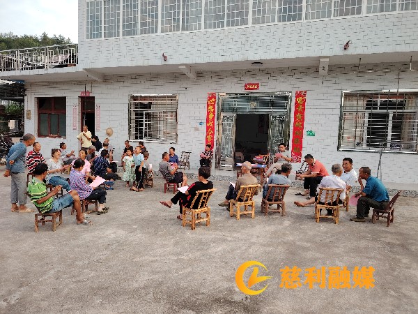 8de4c684d9c1d8cb3cb2f264101c1b7_副本.jpg 8de4c684d9c1d8cb3cb2f264101c1b7_副本.jpg