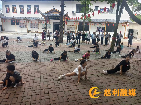 33b7ce1ebe8b38b1d8bdbfe6cd42b432_副本.jpg