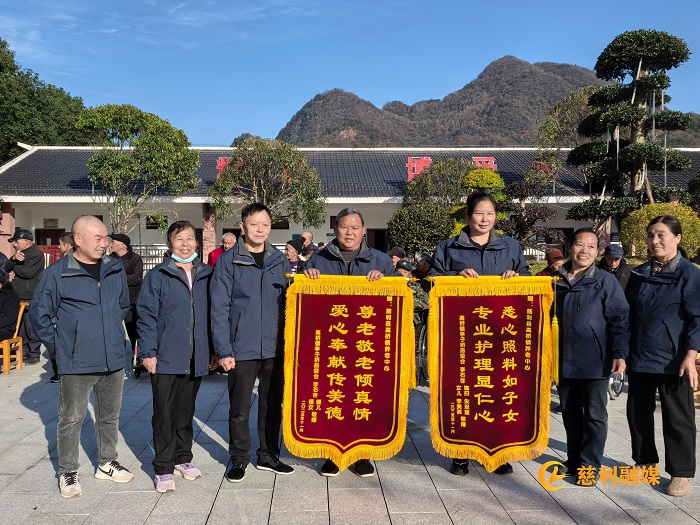 图片2.jpg 图片2.jpg