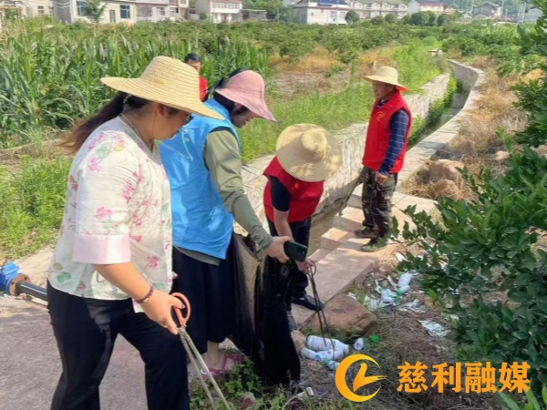 荷峪图片2_副本.jpg