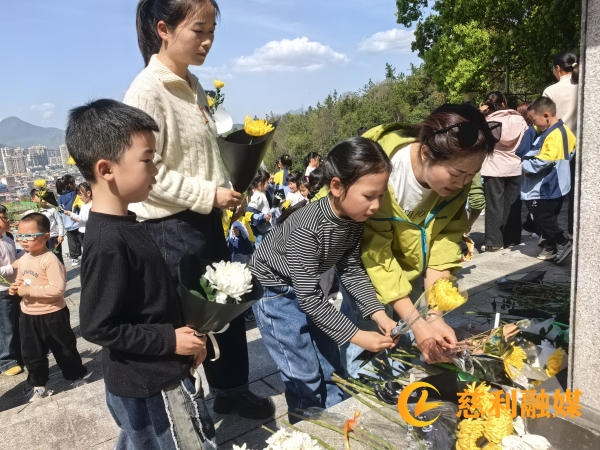 献花 (3)_副本.jpg