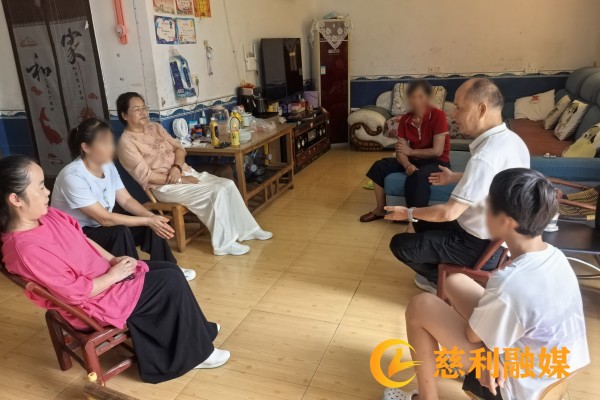 红1.jpg 红1.jpg