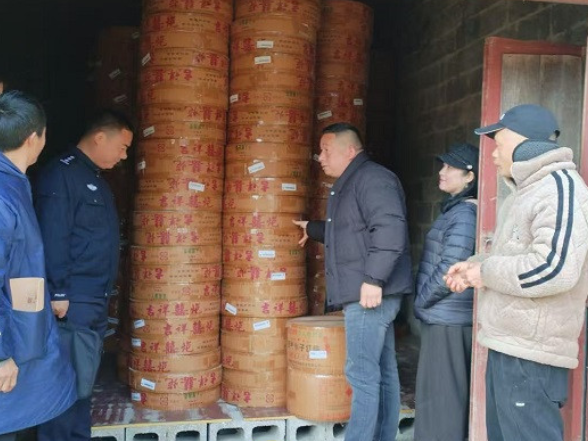 春节安全守护战：慈利县深化烟花爆竹领域“打非治违”专项行动
