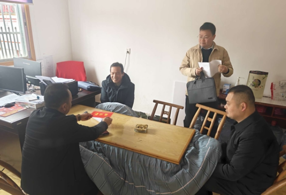 江垭镇：岁末送暖显真情 致敬善行慰人心