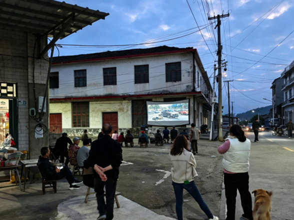 杨柳铺乡抓实安全生产工作 筑牢辖区安全防线