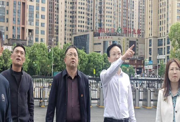 慈利二中：对标先进学经验  深耕德育促发展