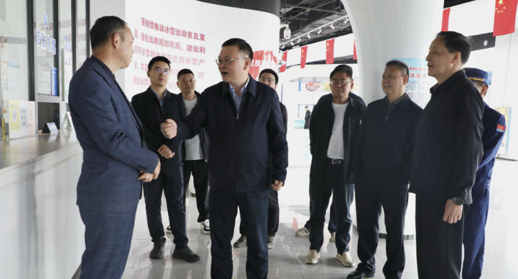 朱爱民调研"五一"期间旅游接待、旅游购物及安全生产工作