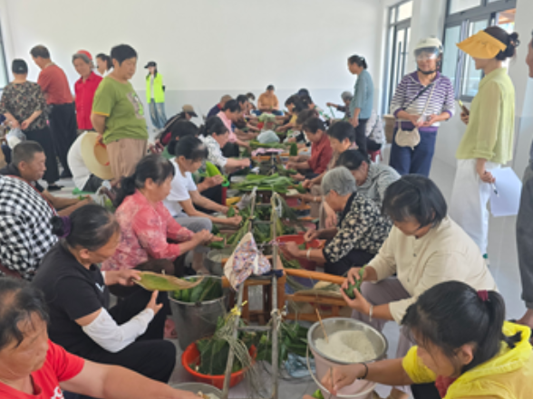 零溪镇墨园社区：连续四年“粽”动员 巧手比拼迎端午