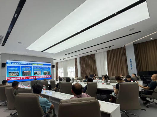 党建引领强防灾 智慧减灾促提升 —— 溪口镇开展7月主题党日活动