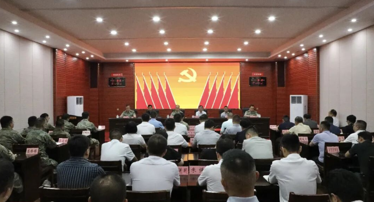 侯毅任职慈利县人武部党委第一书记