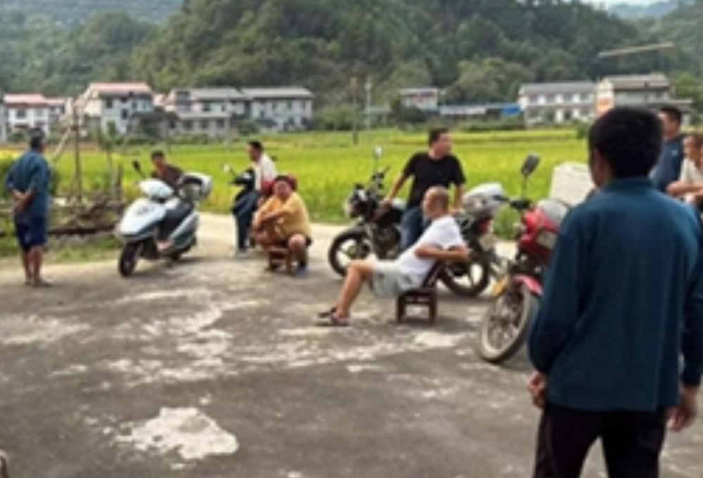 零溪镇锣鼓村：屋场议事聚民心 村民小组自主规范园塘发包