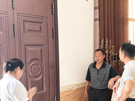 零阳街道龙峰村：党群连心办实事 入户走访暖民心