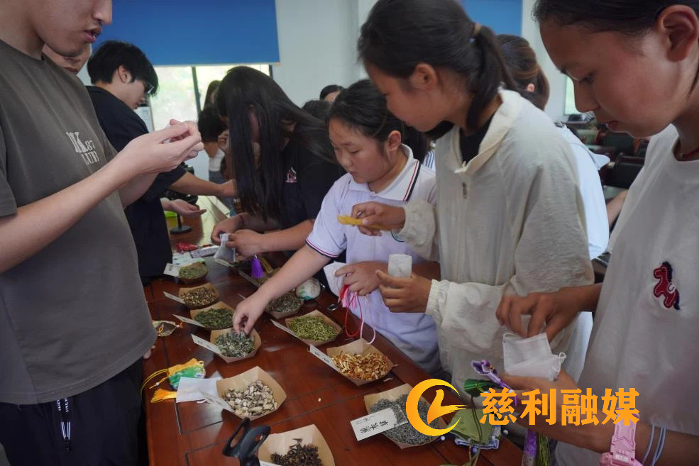 图片7.jpg 图片7.jpg