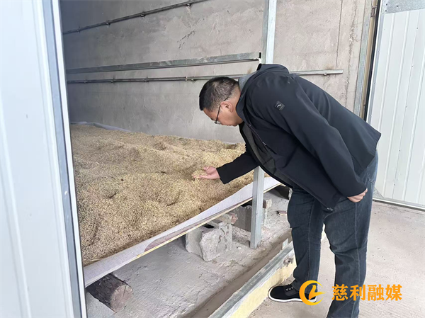 webwxgetmsgimg.jpg webwxgetmsgimg.jpg