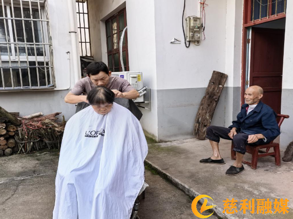 图片3.jpg 图片3.jpg