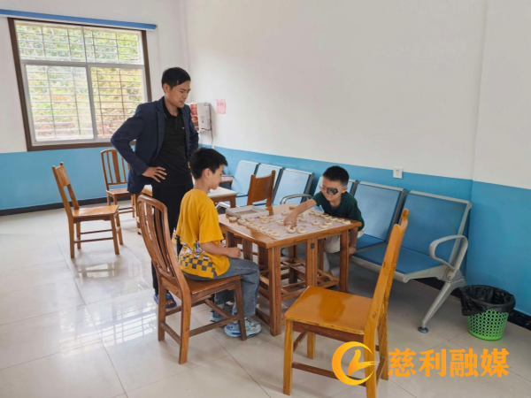 图片1_副本.png 图片1_副本.png