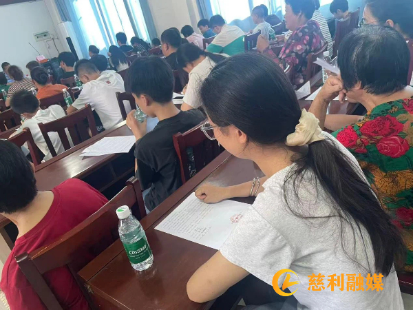 图片2.jpg 图片2.jpg