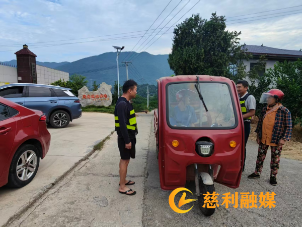 荷叶图片3 (1).png 荷叶图片3 (1).png