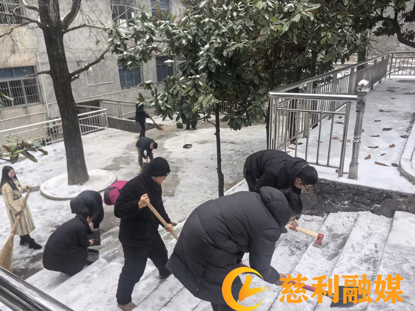 1.21 1.jpg 1.21 1.jpg