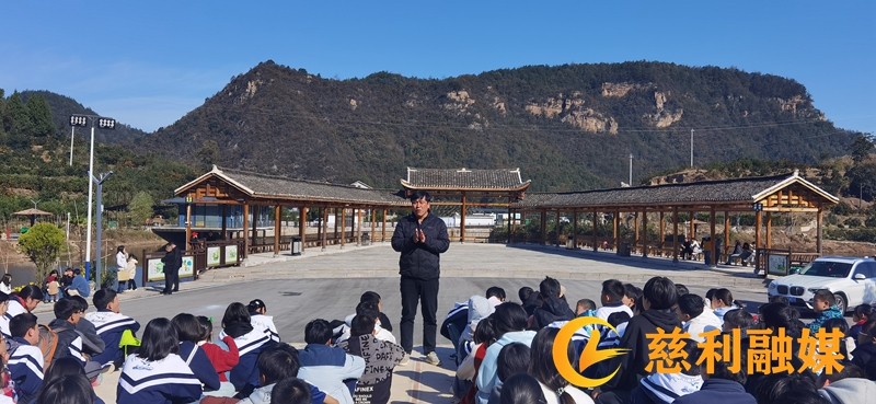 8510a976a862e3bbc851edac325aadc0.jpg 8510a976a862e3bbc851edac325aadc0.jpg