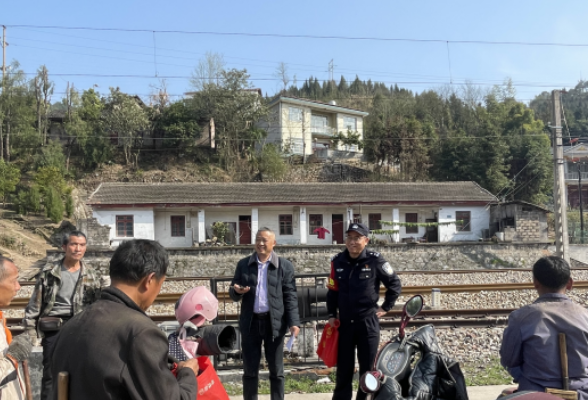 省第六生态环境保护督察组赴慈利县开展调研