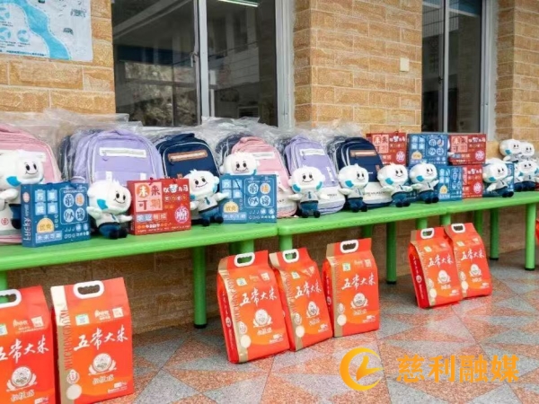 7c080ba07e78e1e76f77b4e7d39ccf5c_副本.jpg