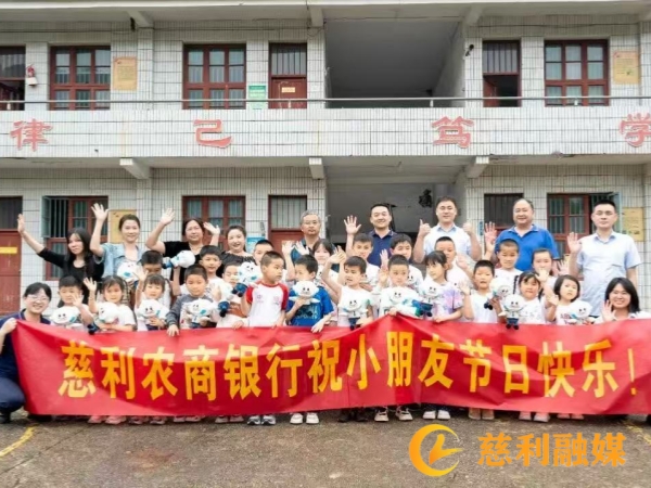 dbababaf4947bd29e1fa80ba8d504cec_副本.jpg