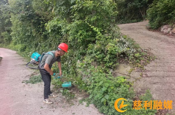 1de160097037436896bd54b68b93d1e_副本.jpg