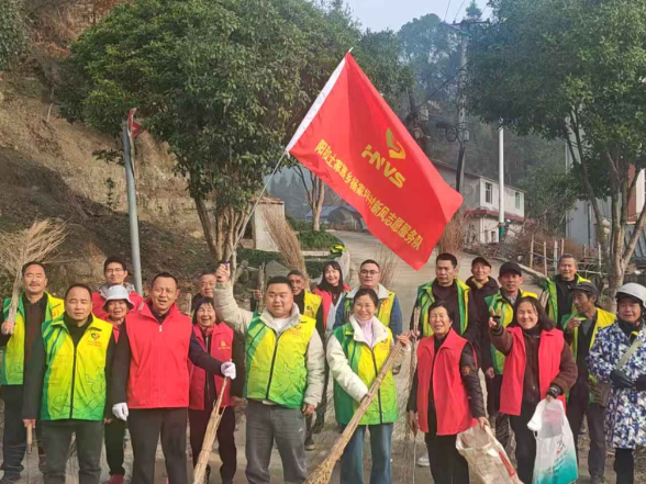 干群护路迎新春 乡容焕新待归人 ——阳和土家族乡开展“爱路护路清环境 同心迎暖庆新春”新时代文明实践主题活动