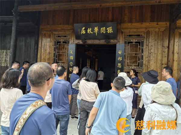 56442e8f36670f8ade2ca6fd251624f_副本.jpg