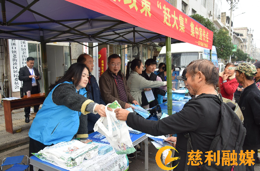 微信图片_20251116133041_1355_633.png 微信图片_20251116133041_1355_633.png