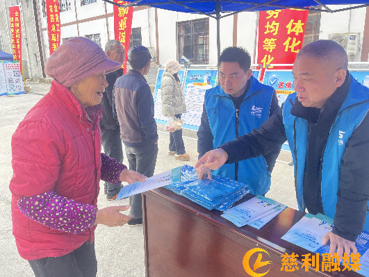 微信图片_20251120154428_1437_633.png 微信图片_20251120154428_1437_633.png